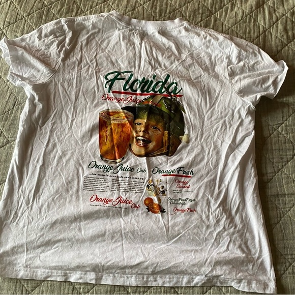 Vintage Tops - Unique Vintage Florida Orange Juice Tshirt size small